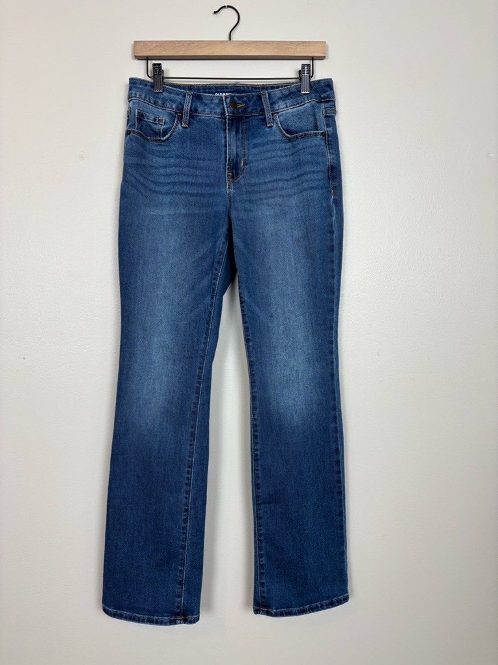 Old Navy Jeans Womens 8 Mid Rise Kicker Boot Cut Stretch Denim in Blue